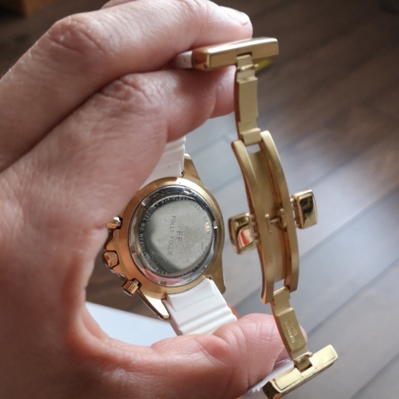 Folli Follie white and gold watch - Picture 11 of 11